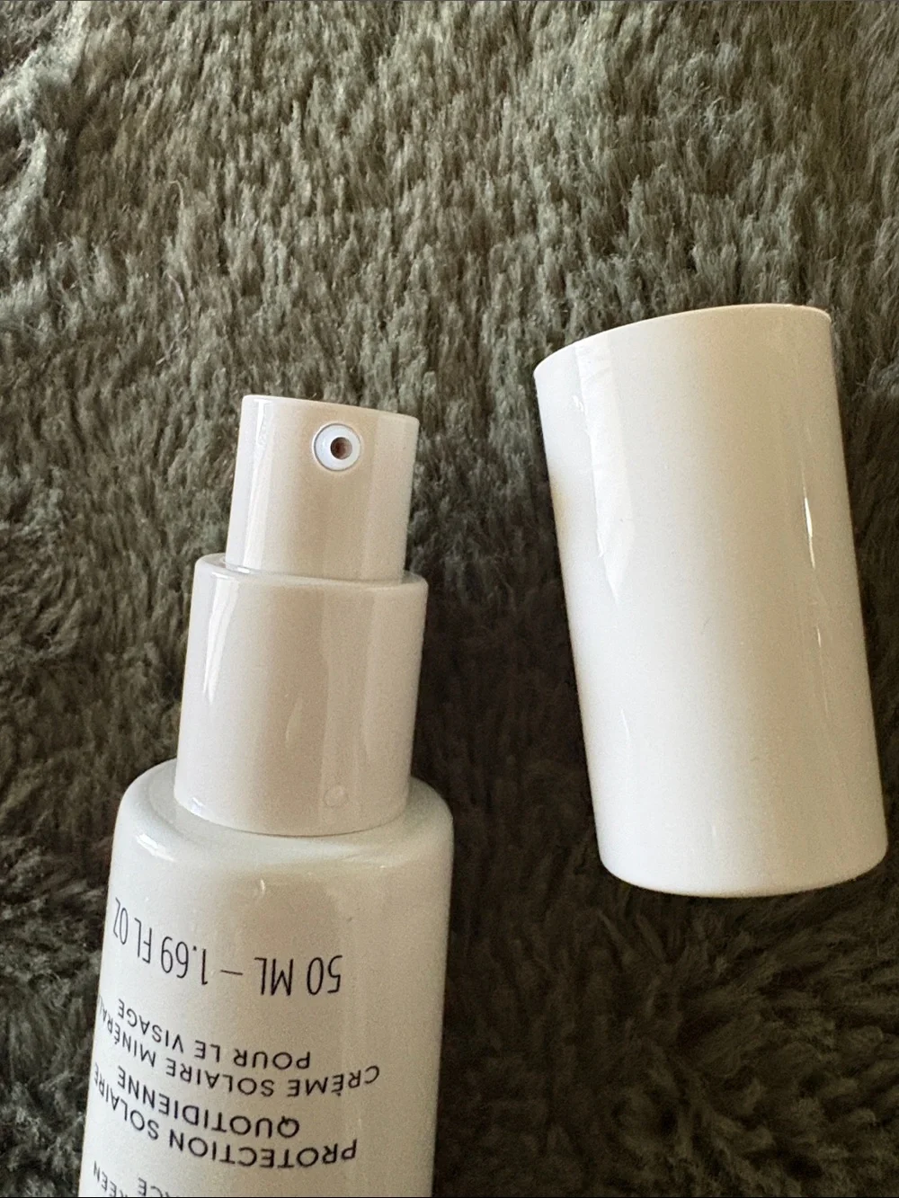 NWT Saltyface Daily Sun Shield Mineral Sunscreen SPF 30